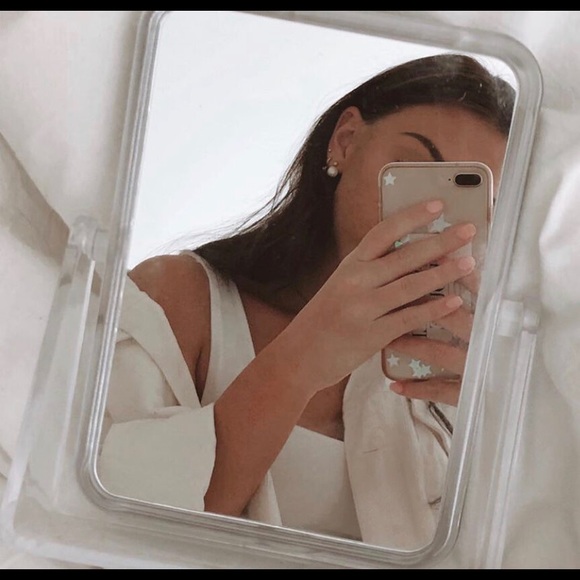 Meet your Posher, Kayce - Picture 1 of 1